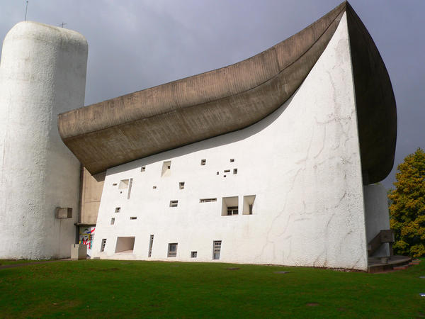 le-corbusiers-notre-dame-du-haut