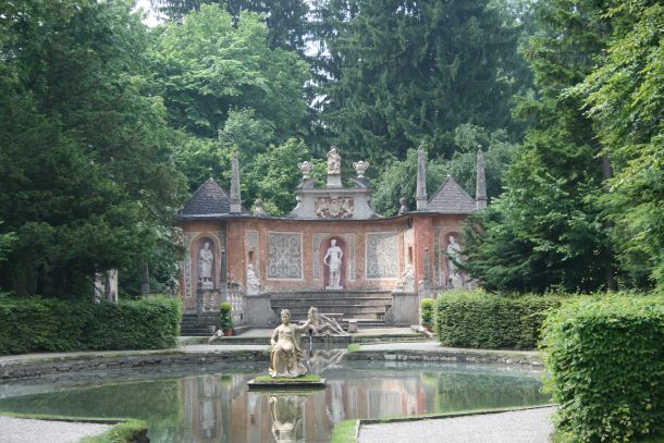 hellbrun-rimsko-kazaliste