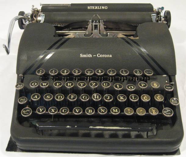 pisaci-stroj-1