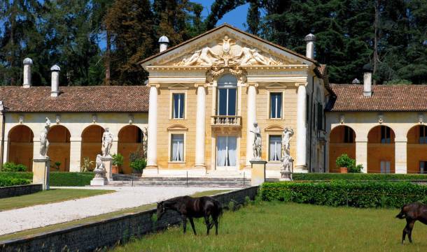 villa-barbaro