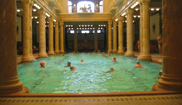 gellert-bath