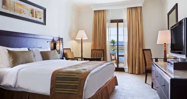 Hilton Luxor Resort & Spa