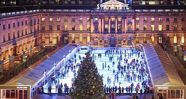 Klizanje na ledu na Somerset House