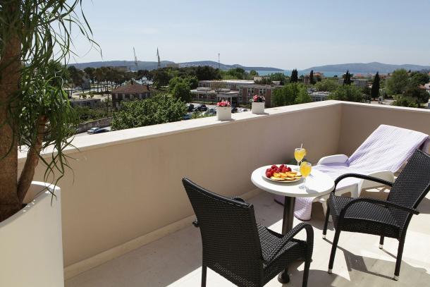 aparthotel-bellevue-trogir