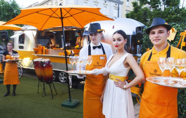 esplanade-veuve-clicquot-3