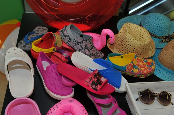 crocs-2