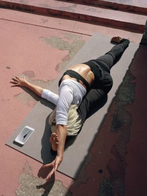 nike-yoga-2