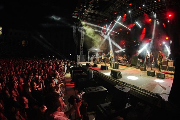 sting-arena-1