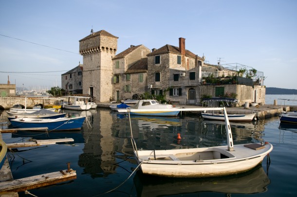 Kastilac Kastel Gomilica 01
