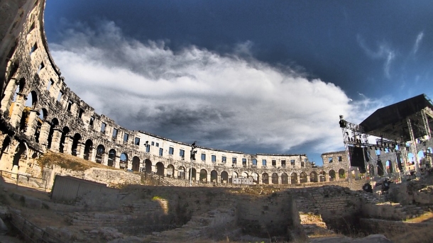 pula arena istra