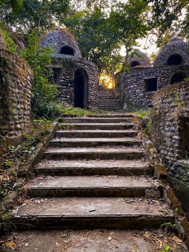 the beatles ashram garthwal indija