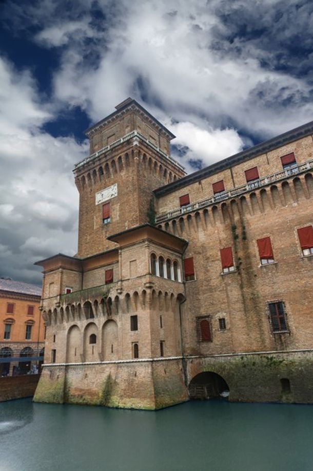 utvrda u talijanskom gradu ferrara