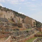 Samostan kod Zmajeve špilje