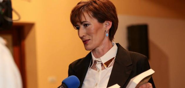 Okovano srce – novi intervju s Kate Mitchel