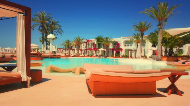 hotel dubai bazen