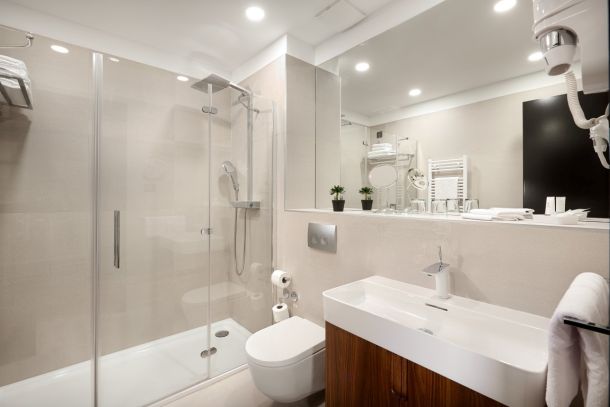 ora-hotel-4