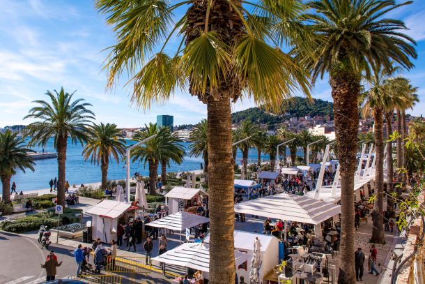 advent-split