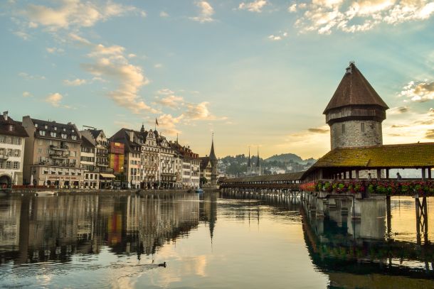 lucerne svicarska most Kapellbrucke