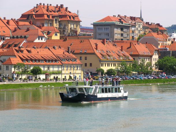 Dravska_vila_Boat_Gregor_Mursec