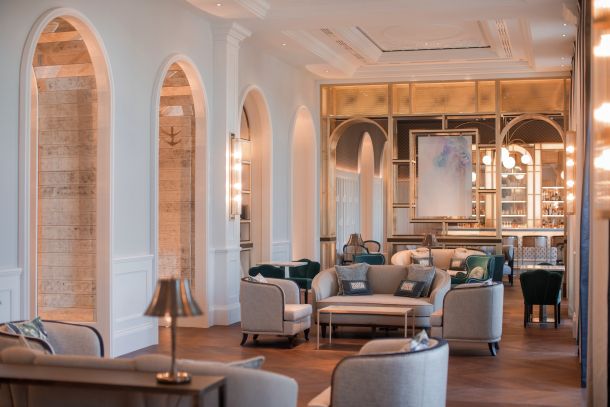 The Imperial Bar and Lounge 1