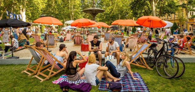 Park Zrinjevac i ove godine postaje najpopularnija zagrebačka plaža