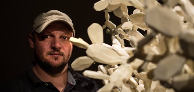 Samostalna izložba “Palmižana” akademskog kipara Petra Dolića