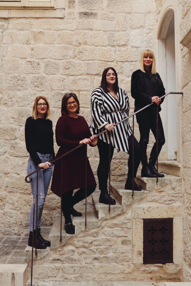 radio korcula ko zena