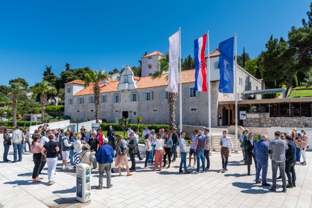dolazak-uzvanika