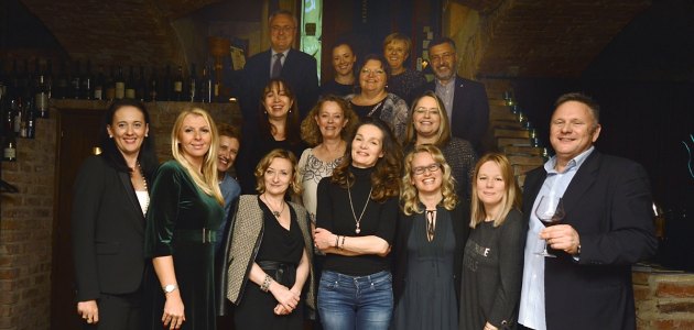 australian-dinner-bornstein