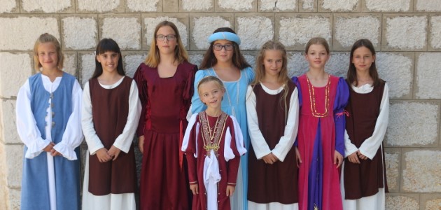 Premijera predstave Težak život u srednjem vijeku