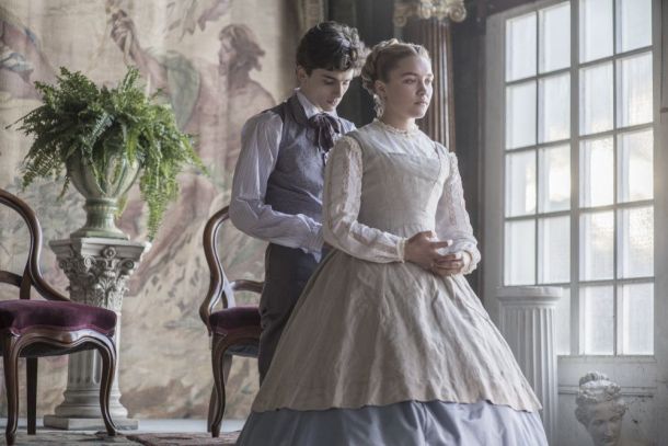 Timothe Chalamet and Florence Pugh in Columbia PicturesÕ LITTLE WOMEN.