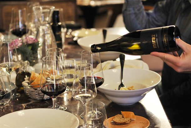 vino-uz-zolicu-reunion-hilton-14