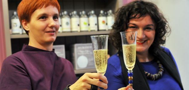 salon-pjenusavih-vina-najava