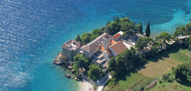 Brač uskoro dobiva jedinstvenu planinarsko-turističku stazu