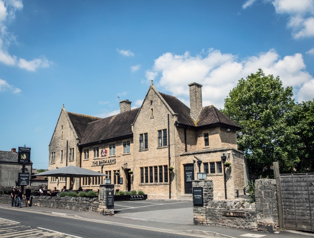 The Bath Arms hotel