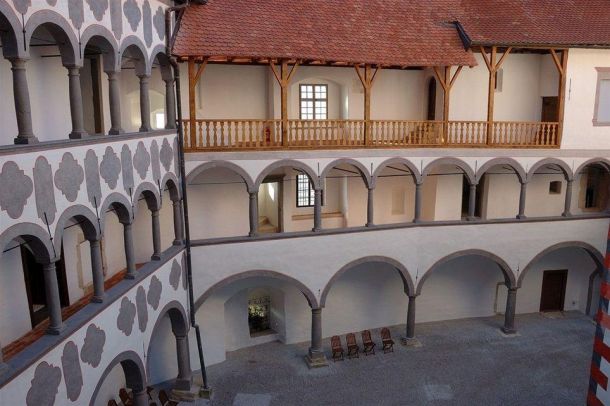 dvorac-veliki-tabor-1