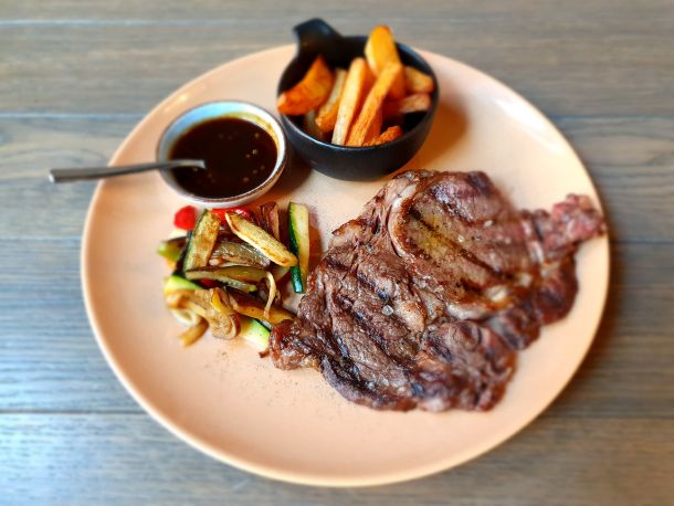 black-angus-rib-eye