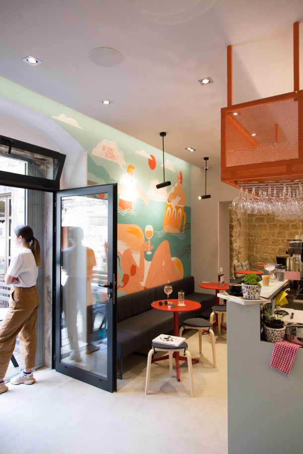 kakatun bar kafic split