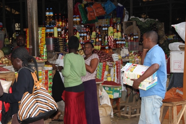 trznica kigali ruanda foto diana miklos