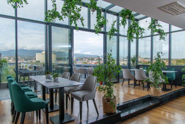 EATERIA restoran s terasom