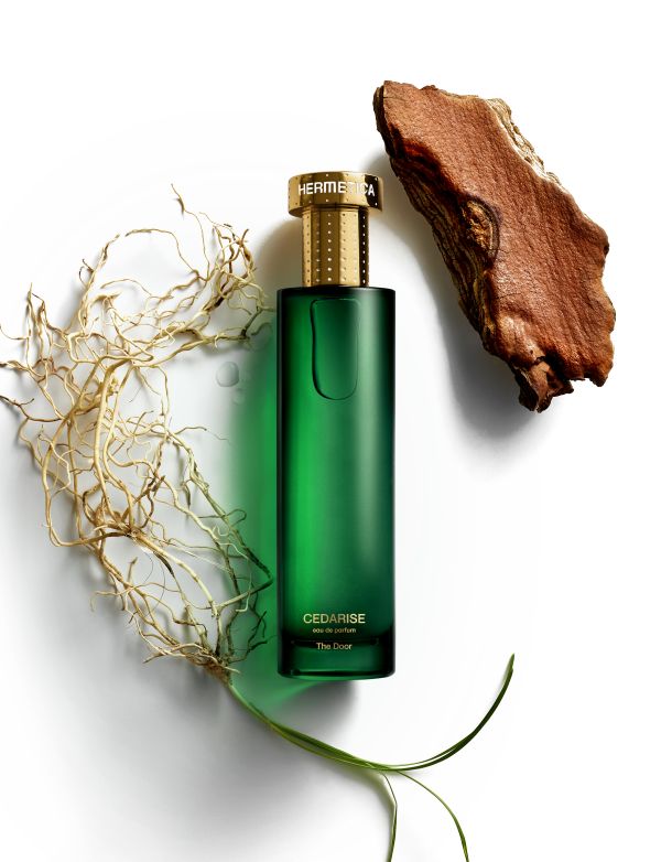 zenski miris parfem HERMETICA - AMBERBEE LIFESTYLE