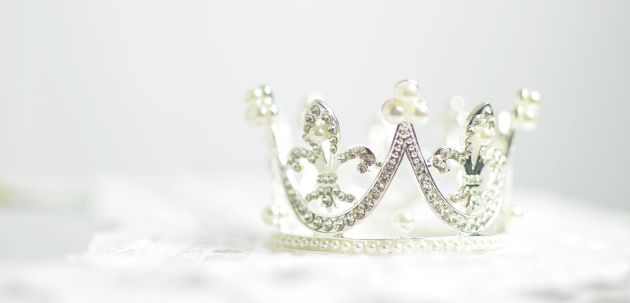 serija the crown lady diana