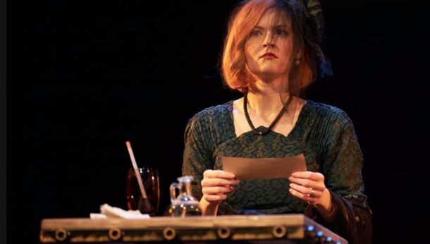 Miroslava Čabraje u predstavi udovice