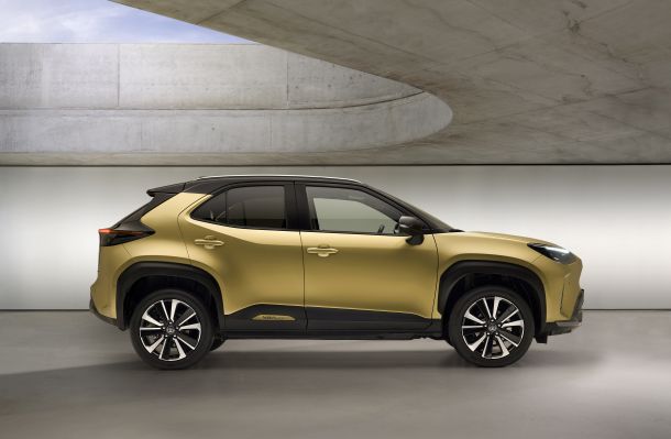 yaris-cross-premiere-edition-2