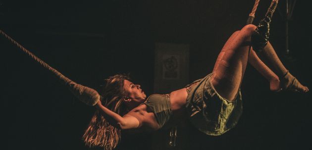 Tricycle Trauma predstava mocvara