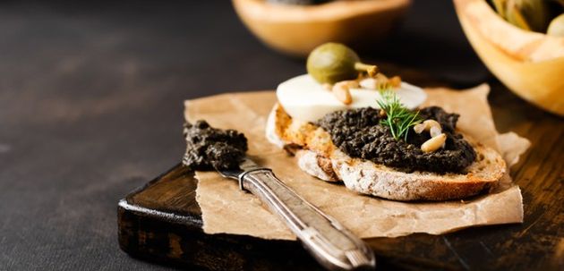 Tapenada ukusni namaz od maslina i kapara donosi na stol mirise Provanse