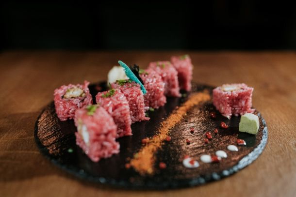 sushi Jellyfish in Space meni