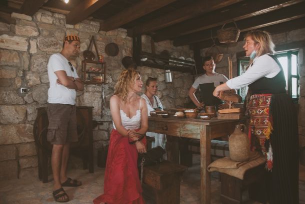kazalisne predstave ecija ojdanic