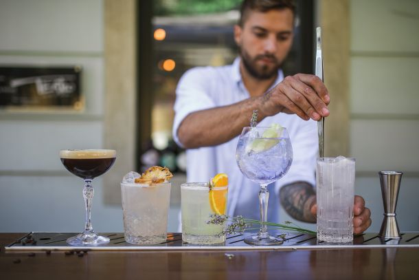 tasting-menu-teatro-lounge-bar-1