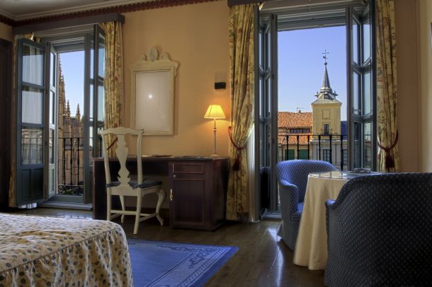 hotel-infanta-isabel